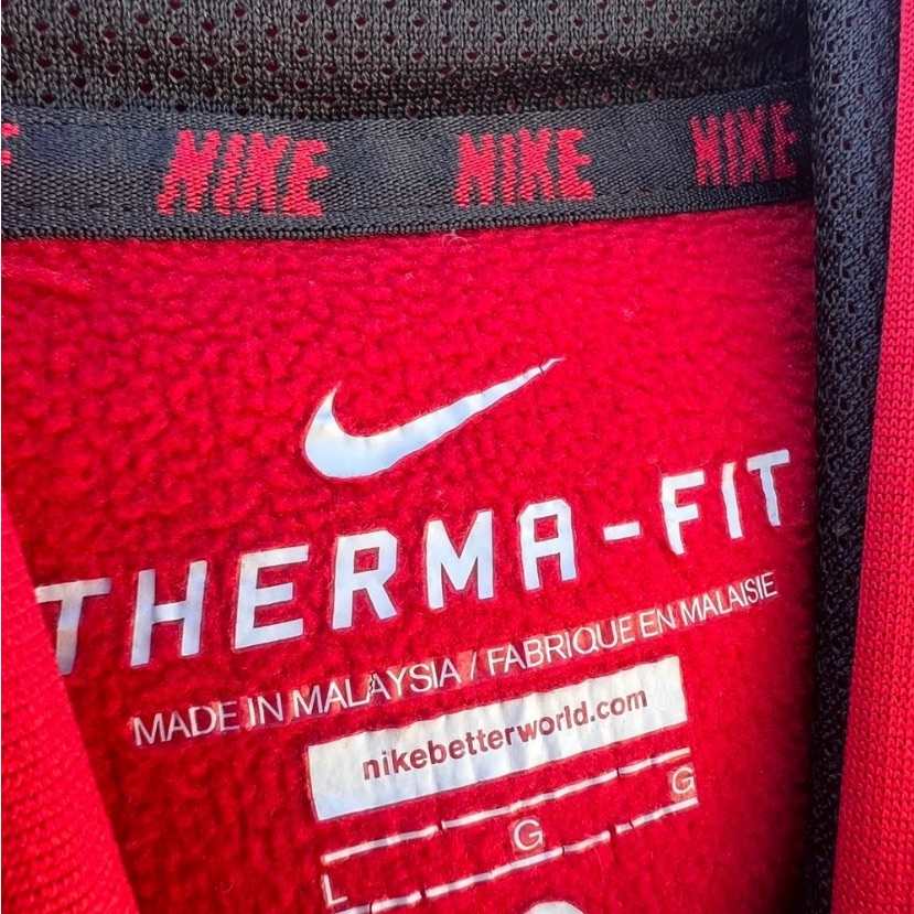 Nike Therma-Fit Red Black Boys Pullover Hoodie Large